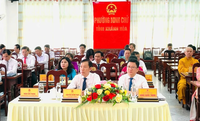 Kỳ họp chuyên đề HĐND phường Ninh Chử khóa II thông qua 7 nghị quyết quan trọng