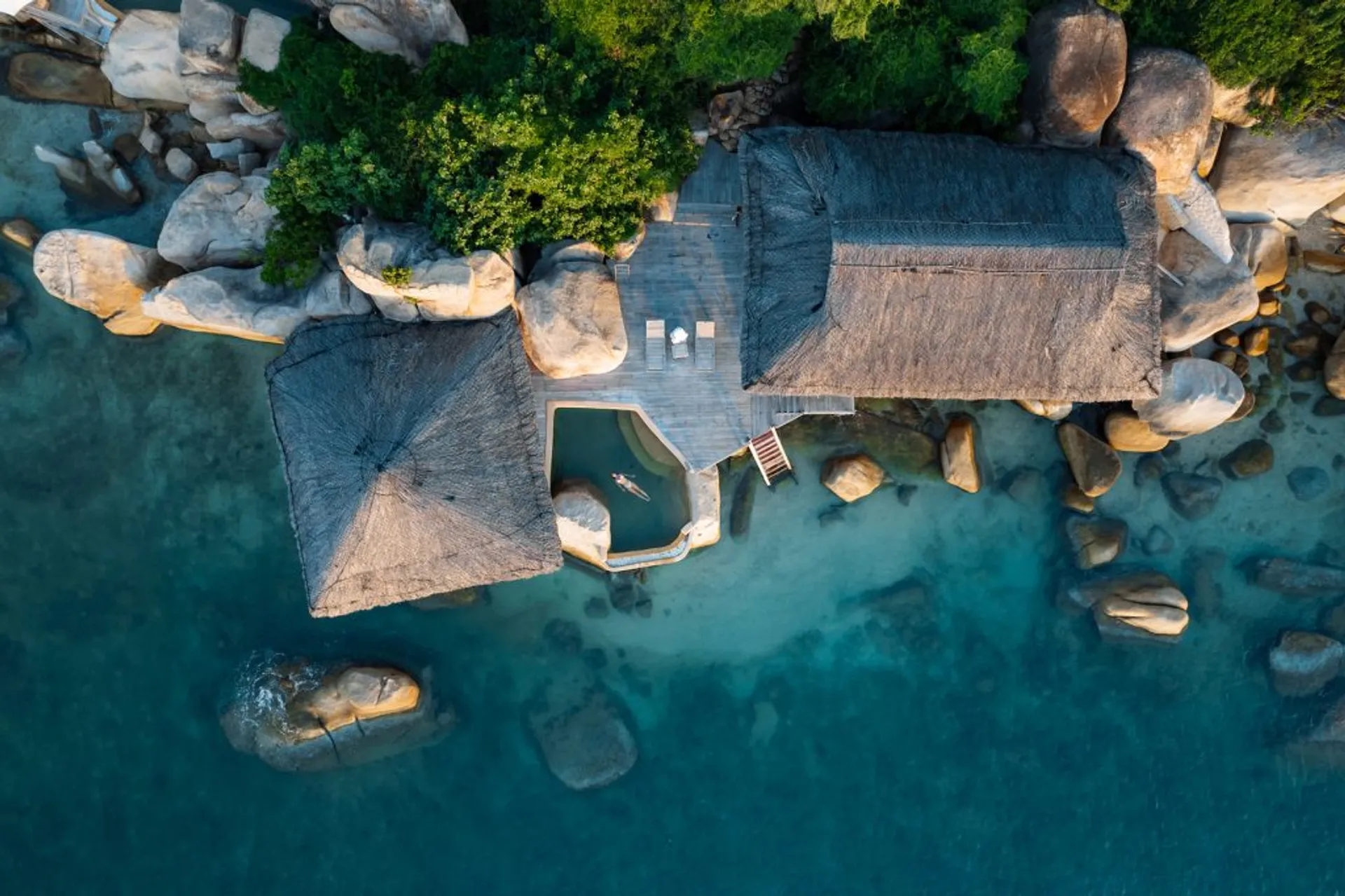 4 Khanh Hoa resorts and spas rank among Vietnam’s Top 10