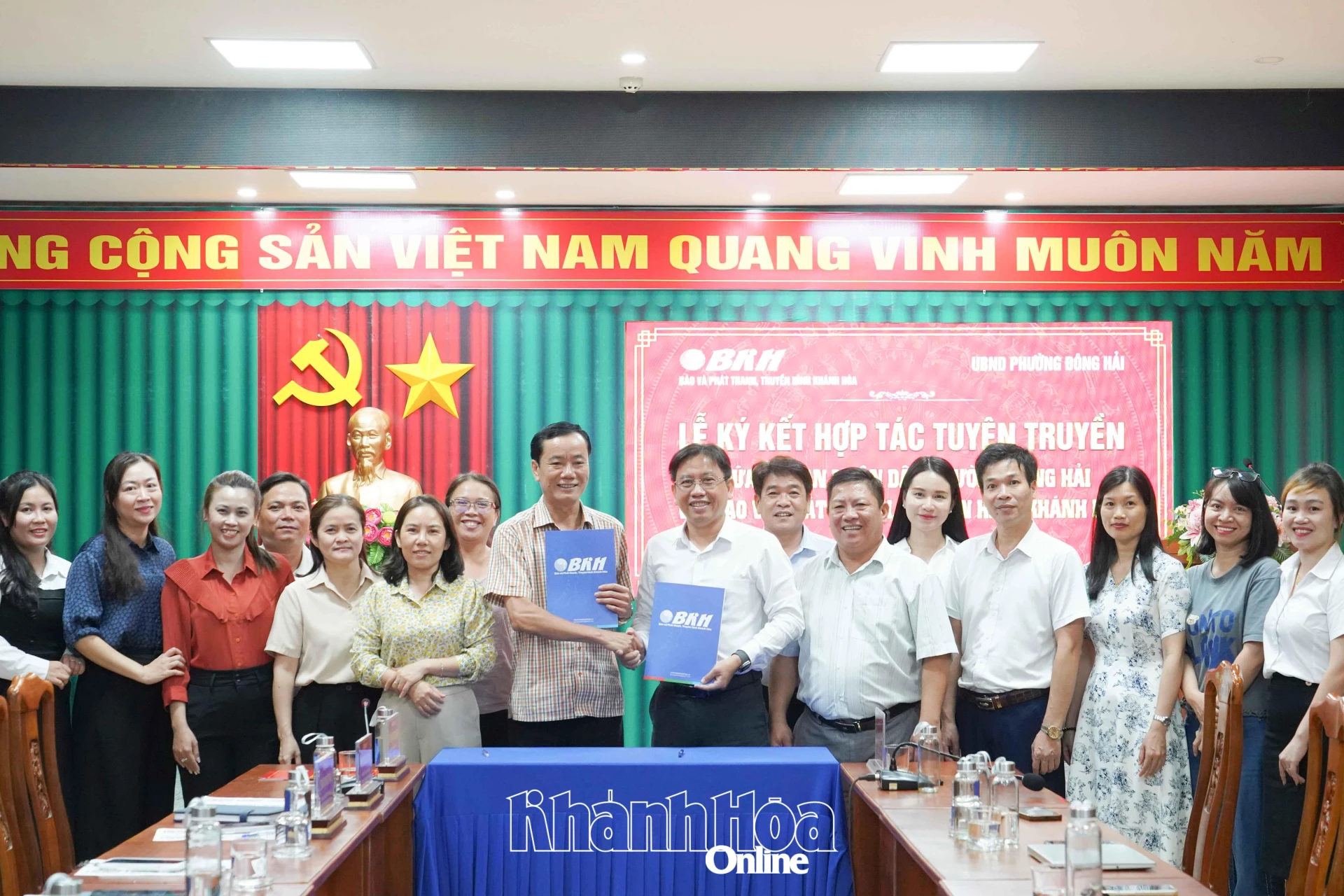 Phường Đông Hải ký kết hợp tác tuyên truyền với Báo và Phát thanh, Truyền hình Khánh Hòa