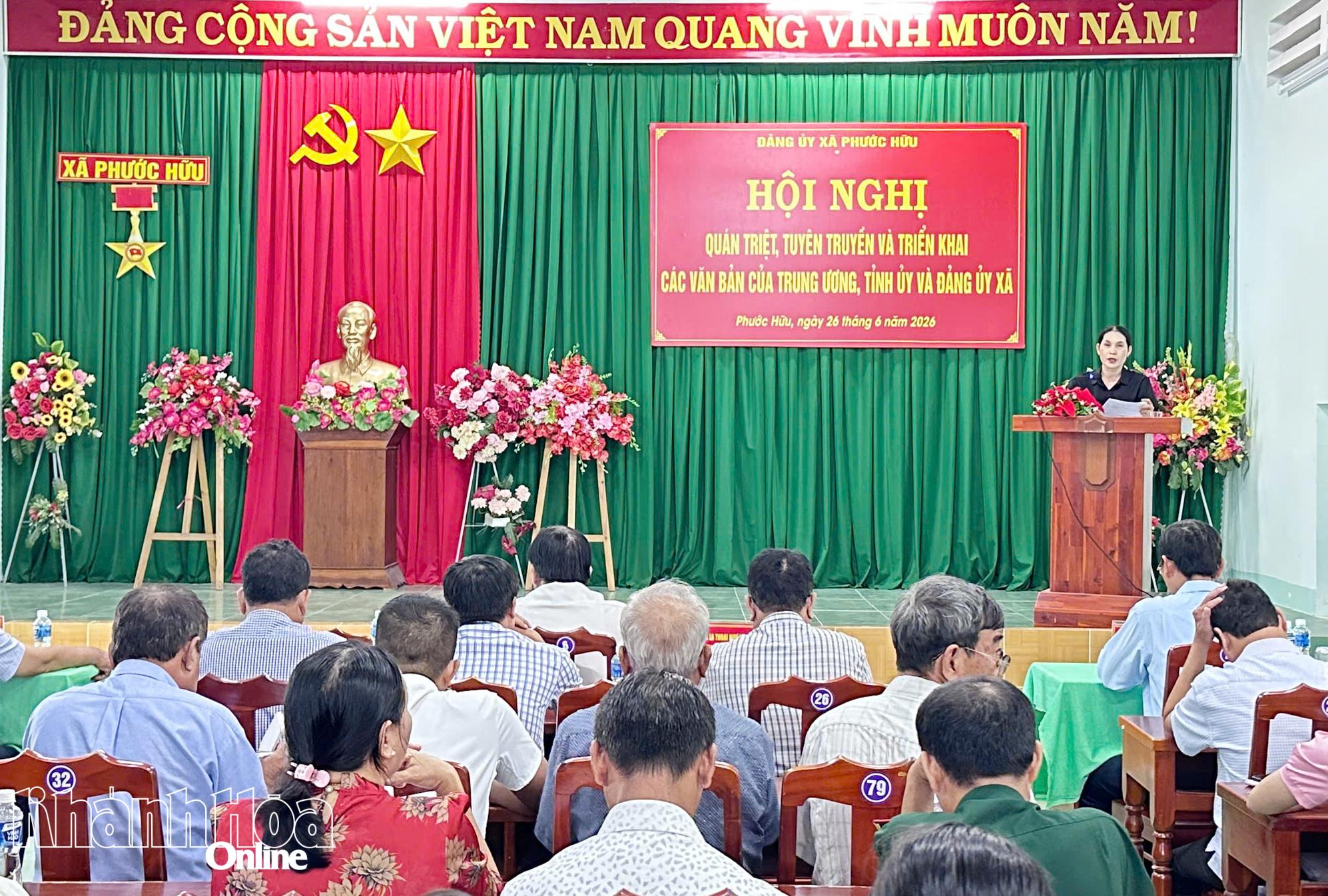 Quang cảnh hội nghị.
