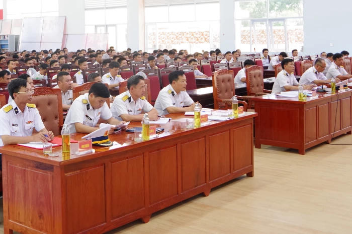 Lữ đoàn 146 tổ chức Hội nghị quân chính 6 tháng đầu năm 2026