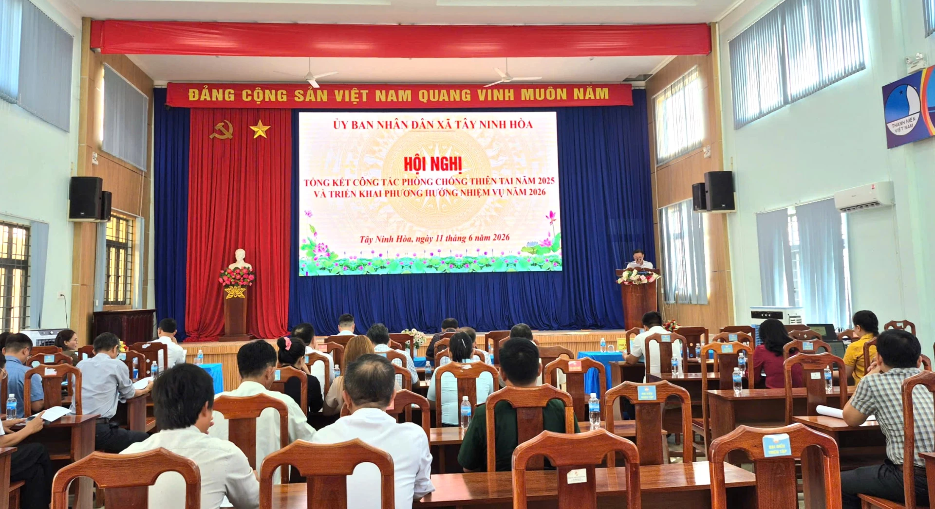 Quang cảnh hội nghị.