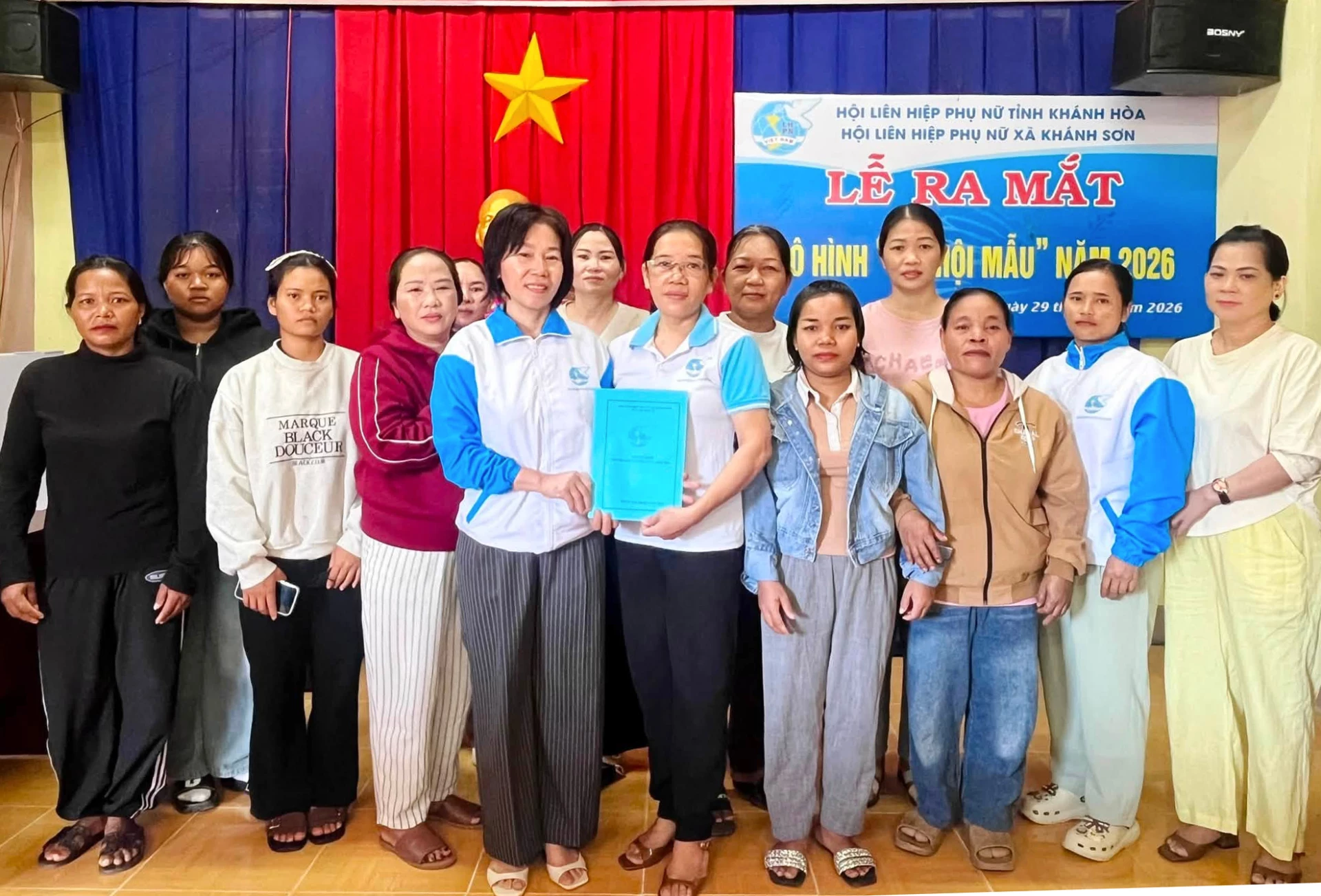 Ra mắt mô hình Chi hội mẫu thôn Hạp Thịnh.