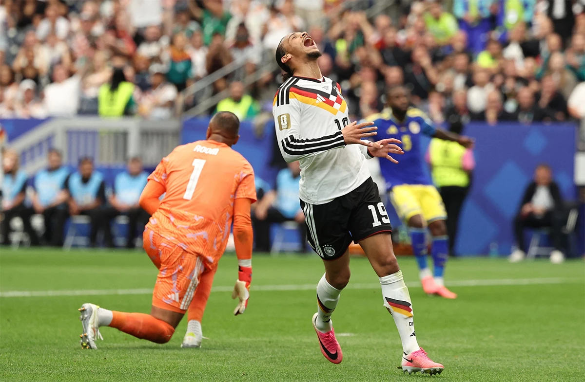 Leroy Sane chơi tệ trong cả 2 chiến thắng của đội tuyển Đức trước Curacao và Bờ Biển Ngà.