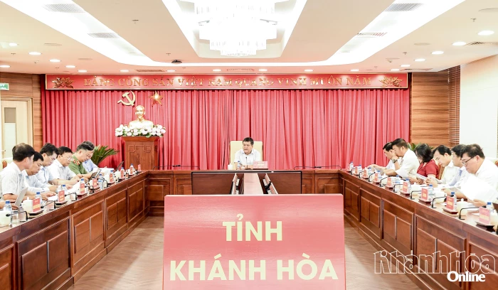 Bí thư Tỉnh ủy Trần Phong chủ trì phiên họp về giải phóng mặt bằng