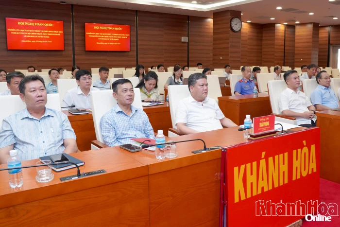Gần 2,1 triệu đại biểu dự Hội nghị toàn quốc quán triệt, triển khai thực hiện Nghị quyết số 10 của Bộ Chính trị