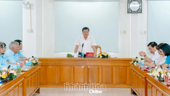 Bí thư Tỉnh ủy Trần Phong làm việc với ngành Nông nghiệp và Môi trường Khánh Hòa