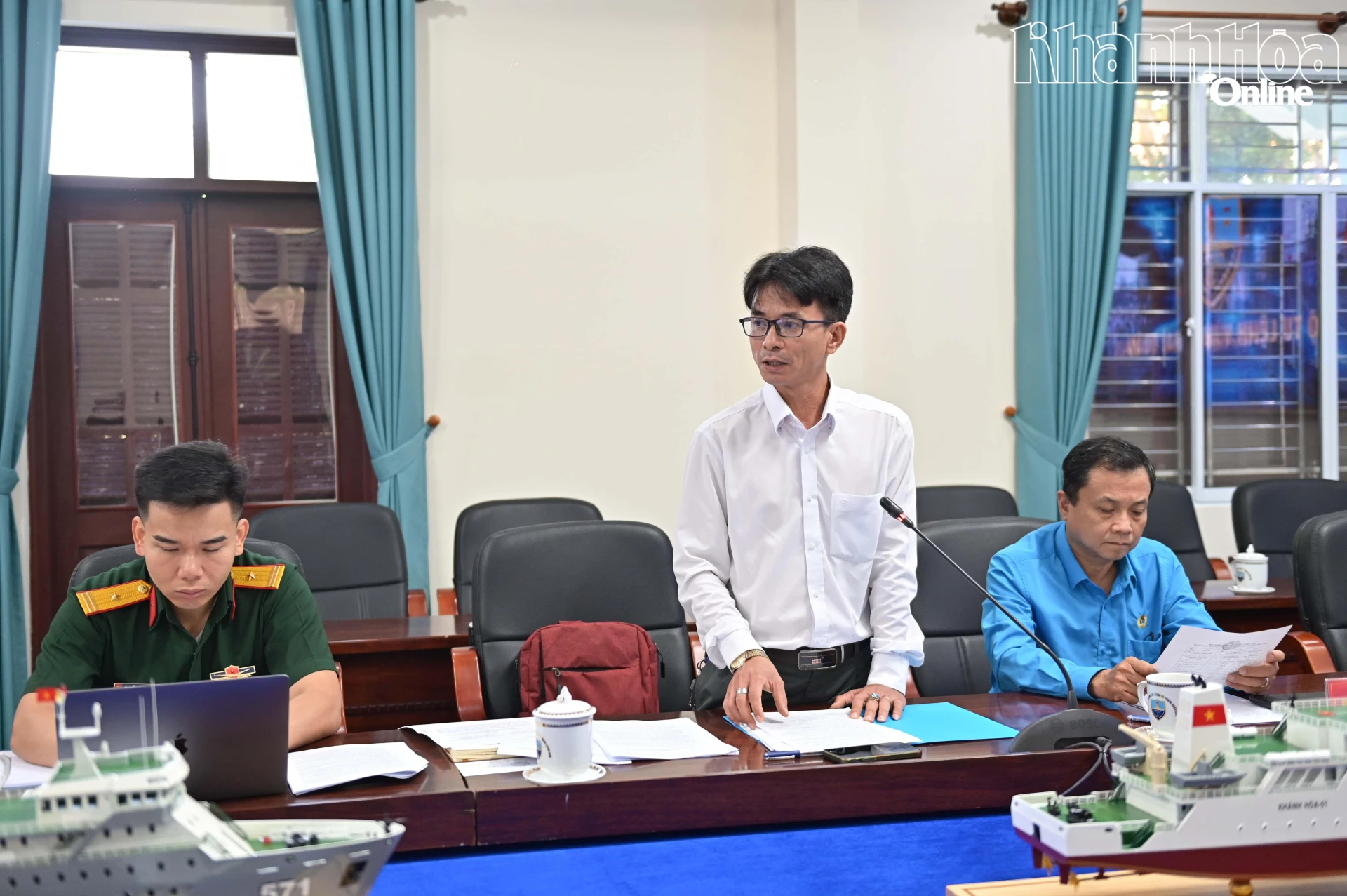 Đại diện Sở Nội vụ tỉnh Khánh Hòa phát biểu tại buổi làm việc.