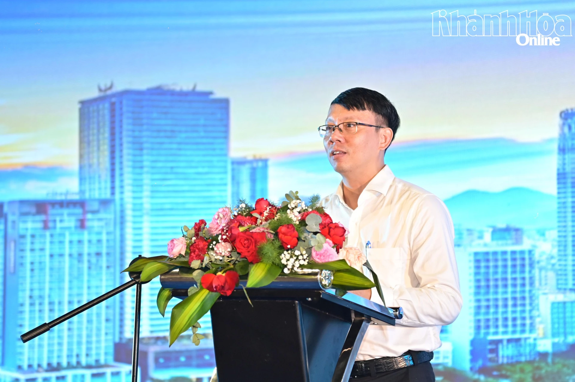 Đồng chí Nguyễn Thanh Hà phát biểu bế mạc ngày hội.