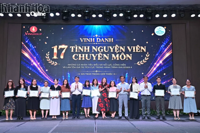Tổng kết giai đoạn 4 chương trình Người dân Khánh Hòa nói tiếng Anh