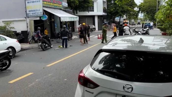 [Video] Tạm giữ khẩn cấp 3 đối tượng sử dụng hung khí gây rối trật tự công cộng ở Nam Nha Trang