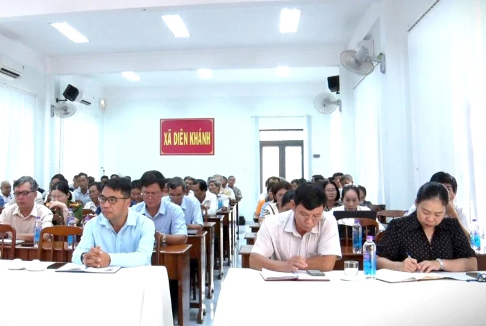 Xã Diên Khánh triển khai lấy ý kiến Nhân dân về Đề án sắp xếp thôn
