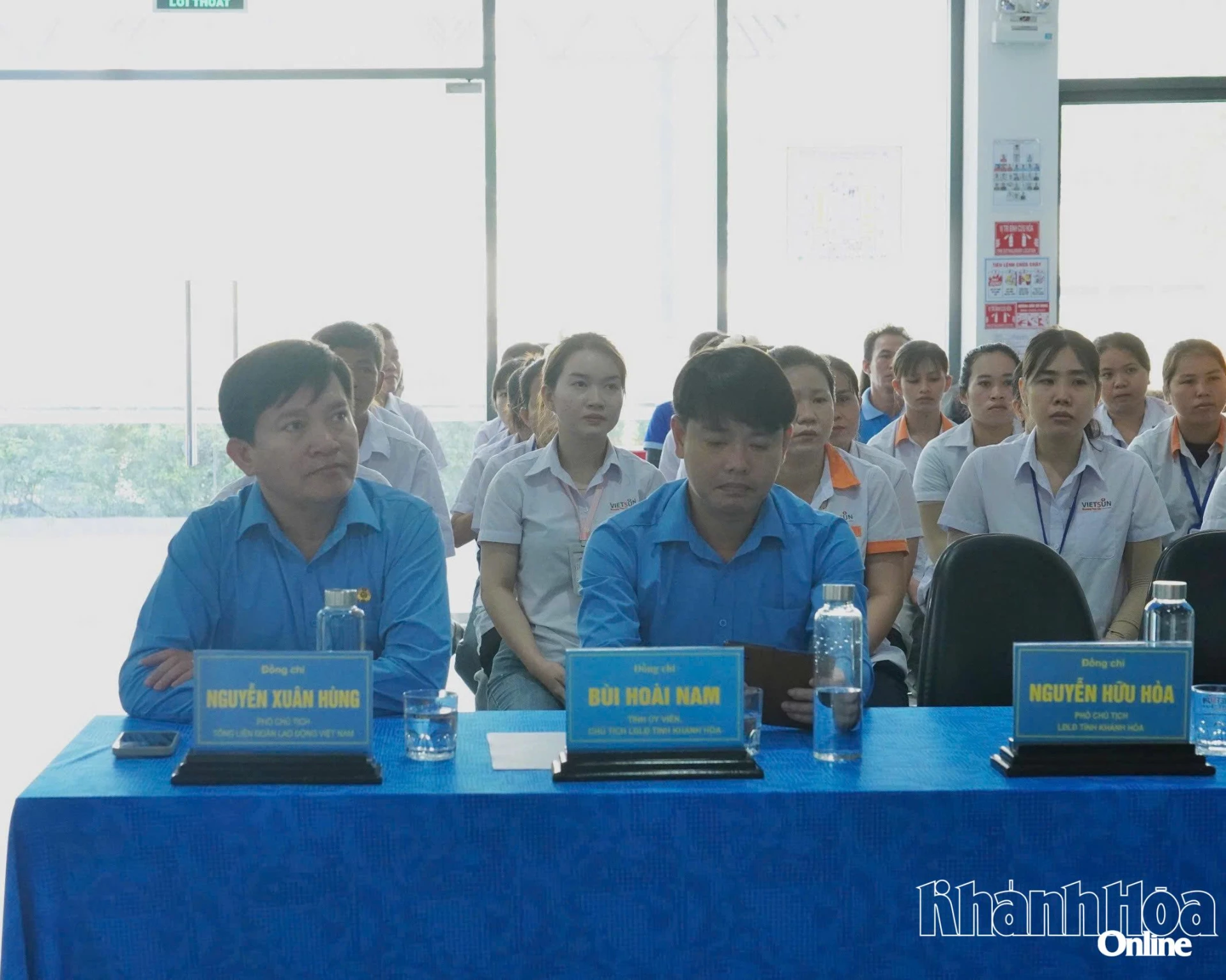Đồng chí Nguyễn Xuân Hùng tham dự chương trình.