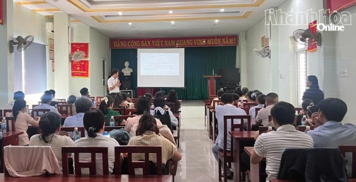 Tập huấn phòng, chống dịch bệnh cho y tế cơ sở 