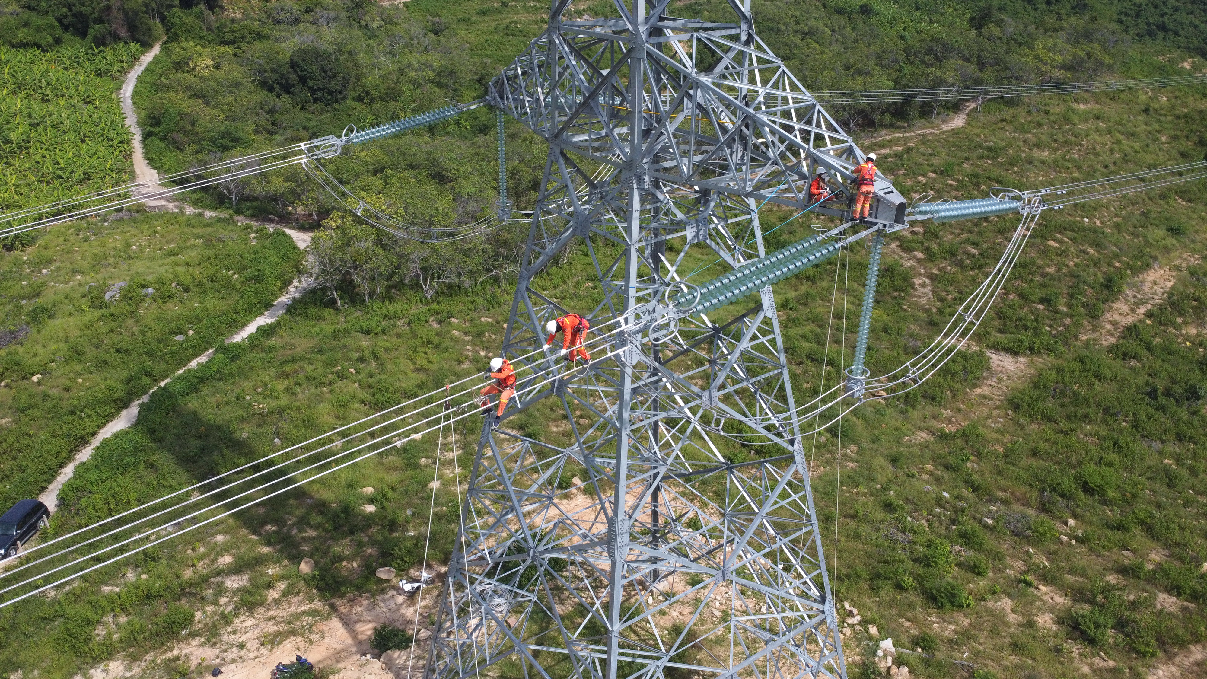 Khơi thông nguồn lực để đột phá