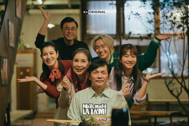 “Nhà mình lạ lắm”:  Thêm một phim hài về gia đình trong mùa hè