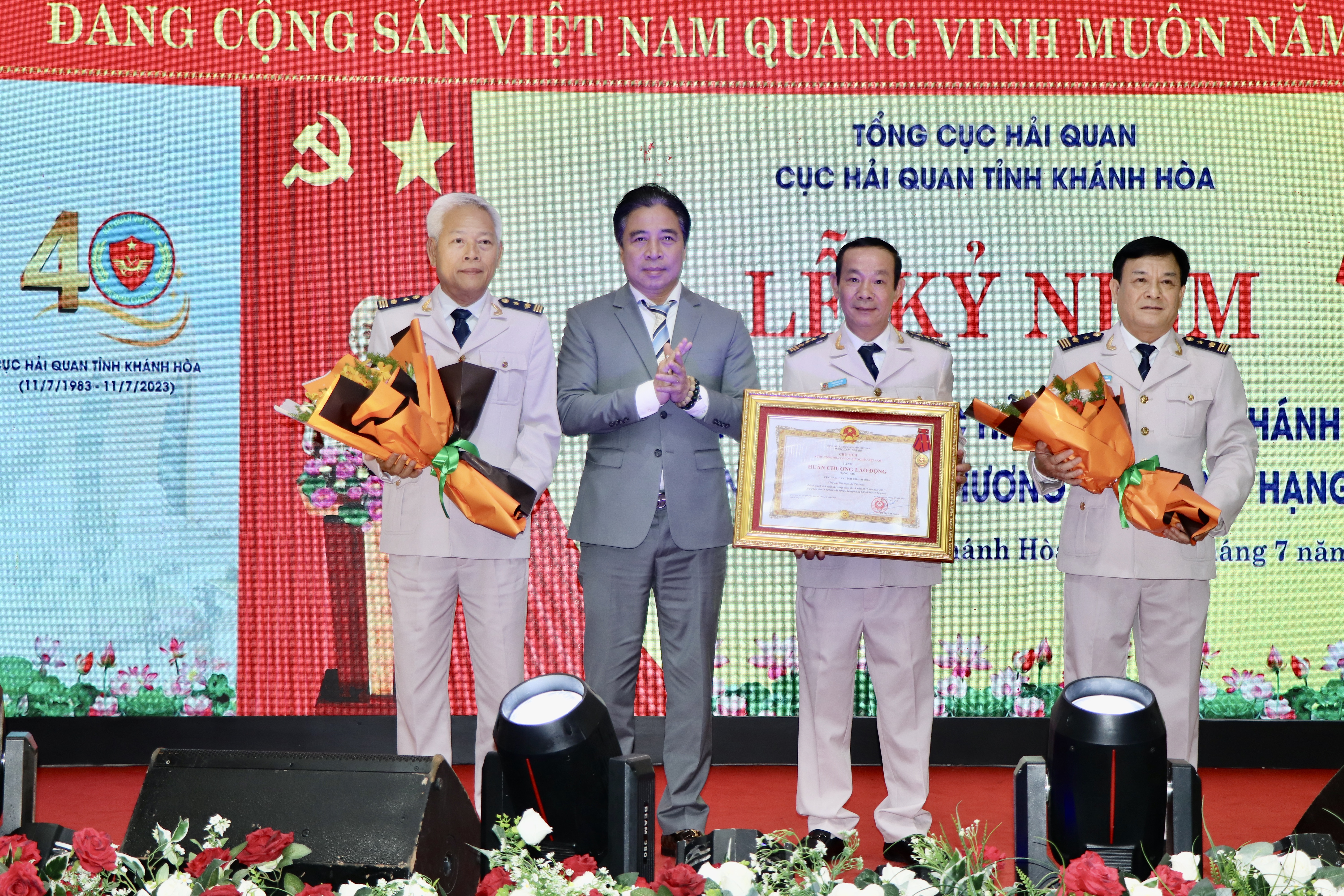 Cục Hải quan tỉnh Khánh Hòa kỷ niệm 40 năm Ngày thành lập và đón nhận Huân chương Lao động hạng Nhì