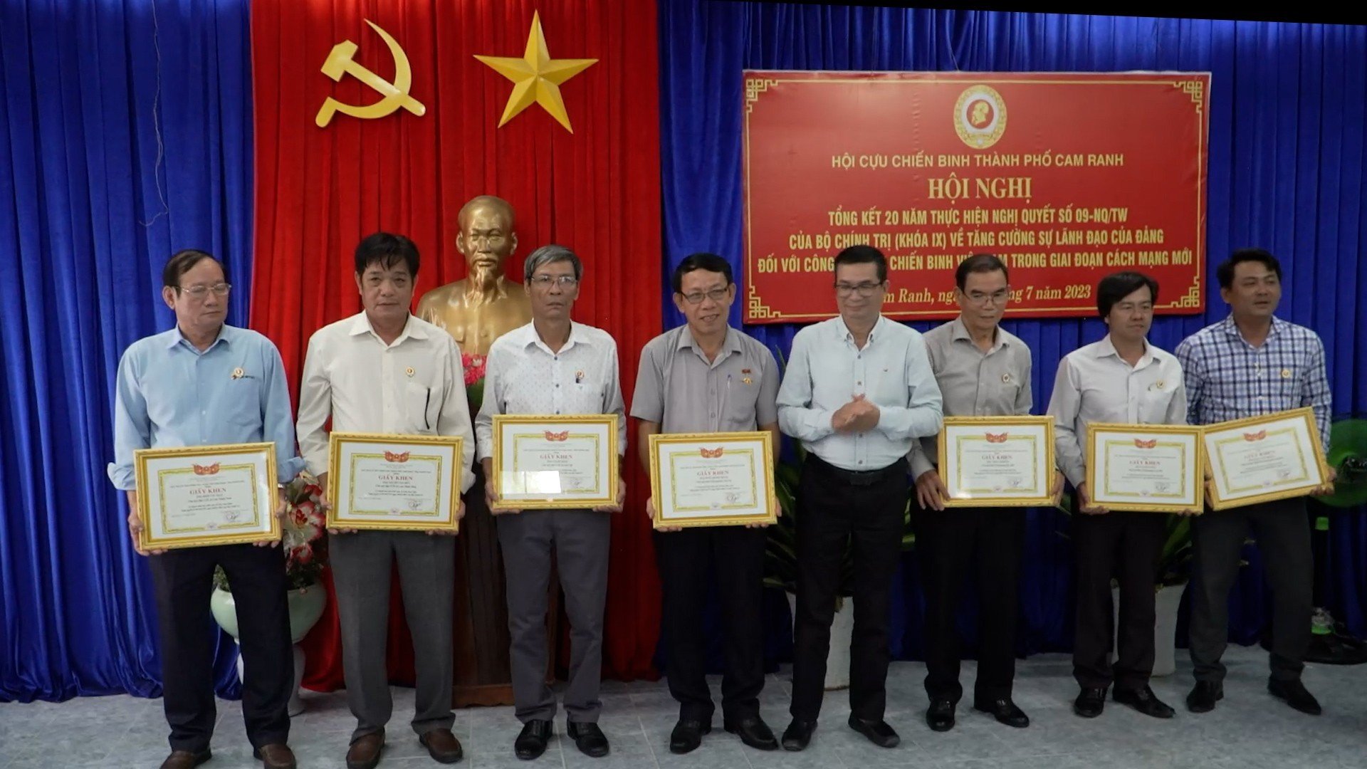 Hội Cựu chiến binh TP. Cam Ranh và huyện Diên Khánh:: Tổng kết 20 năm thực hiện Nghị quyết số 09 của Bộ Chính trị