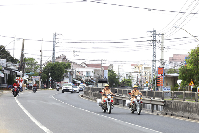 Tăng cường các biện pháp bảo đảm an toàn giao thông