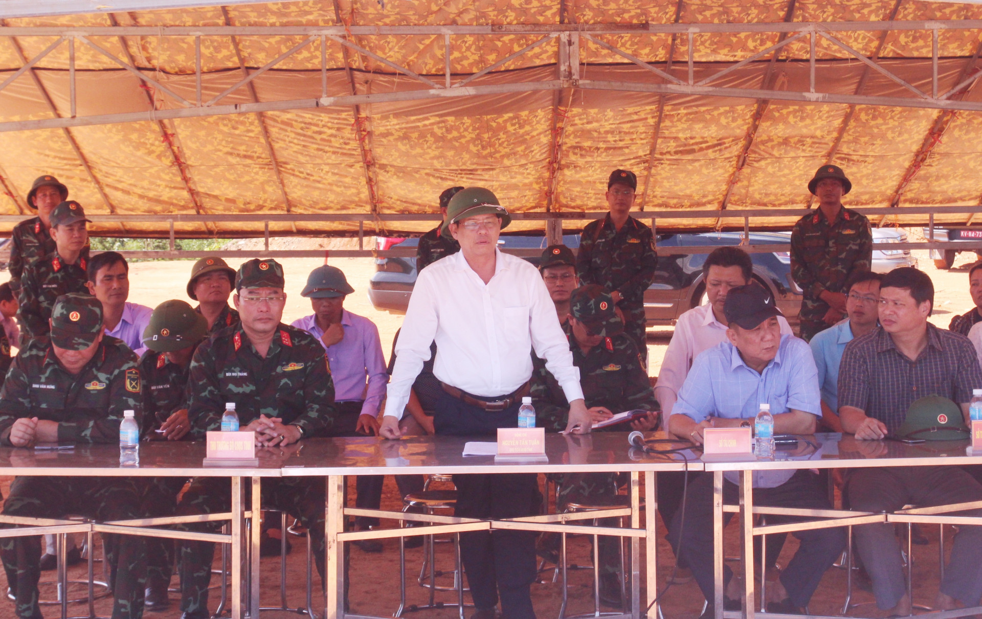 Ông Nguyễn Tấn Tuân phát biểu kết luận tại buổi kiểm tra.