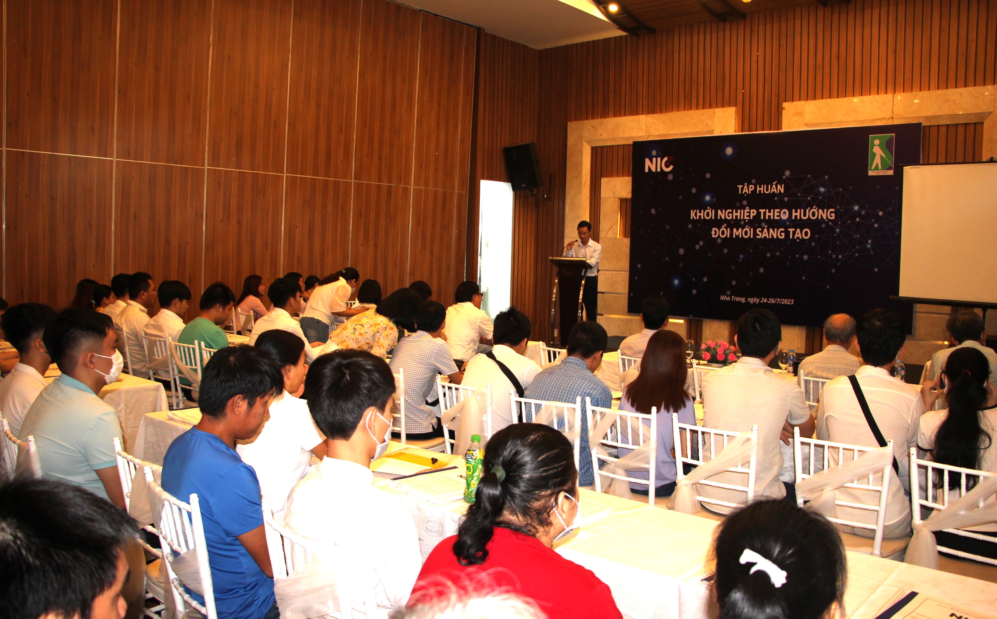 Tập huấn khởi nghiệp theo hướng đổi mới sáng tạo cho học viên hội người mù