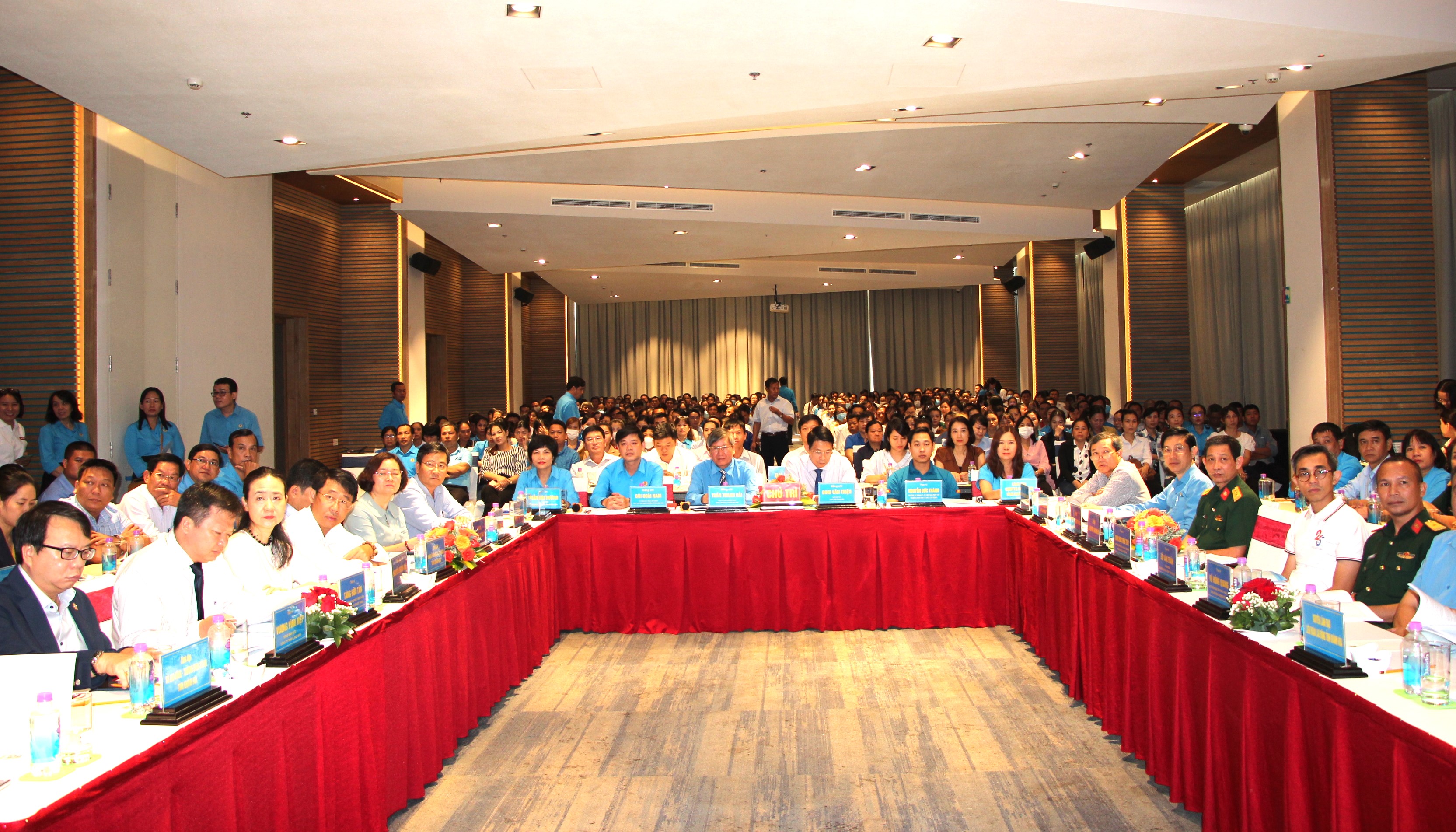 Diễn đàn niềm tin người lao động với tổ chức công đoàn