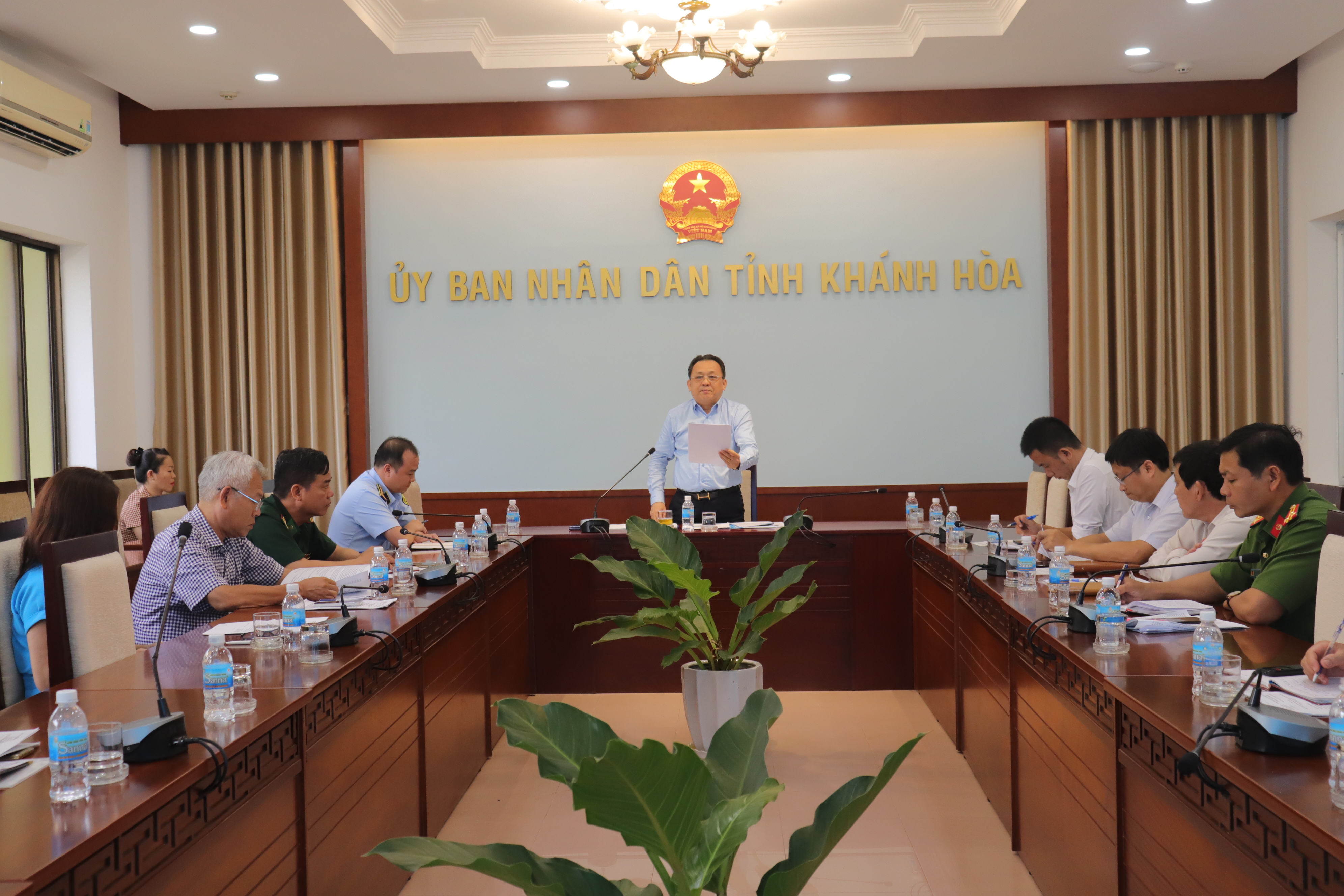 Phát hiện 818 vụ vi phạm buôn bán, vận chuyển hàng cấm, hàng lậu, gian lận thương mại