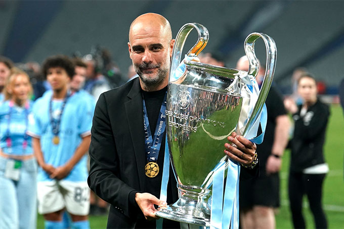 Pep Guardiola không thể ngủ quên trong chiến thắng cùng Manchester City.