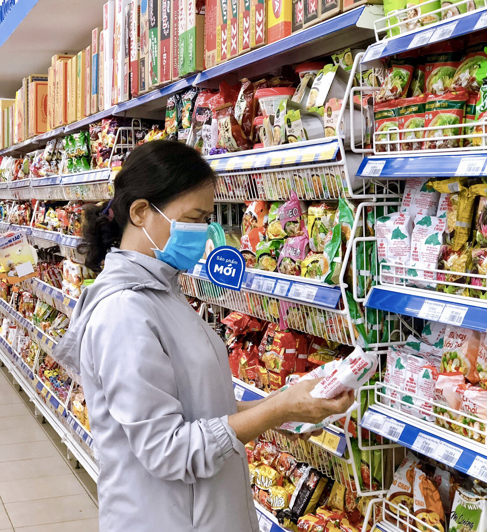 Siêu thị Co.opmart Nha Trang bán hàng giảm giá cho đoàn viên công đoàn