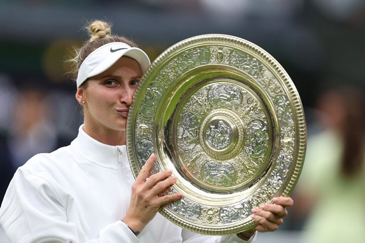 Tay vợt Marketa Vondrousova viết nên câu chuyện cổ tích tại Wimbledon