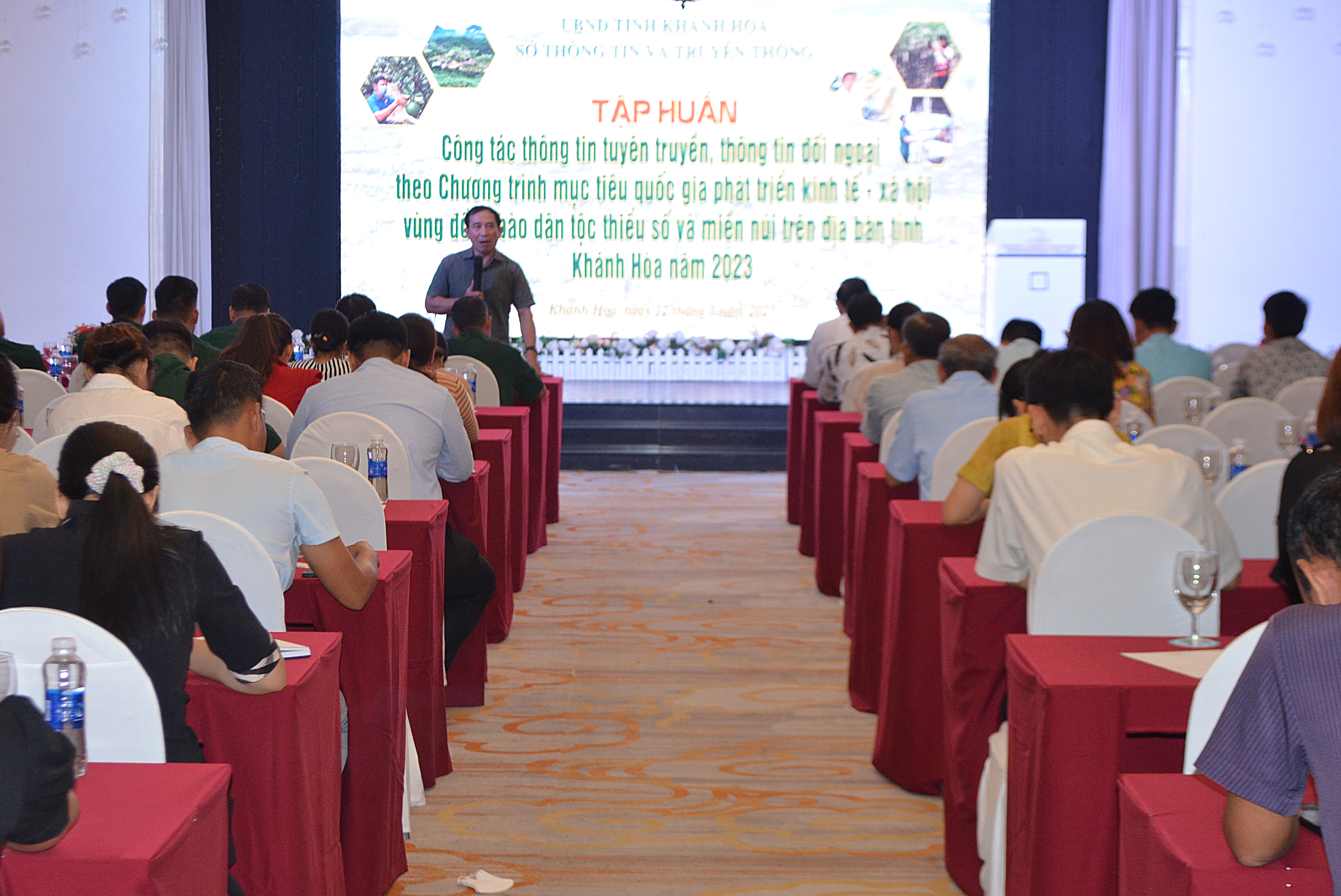 Tập huấn thông tin tuyên truyền, thông tin đối ngoại về công tác dân tộc