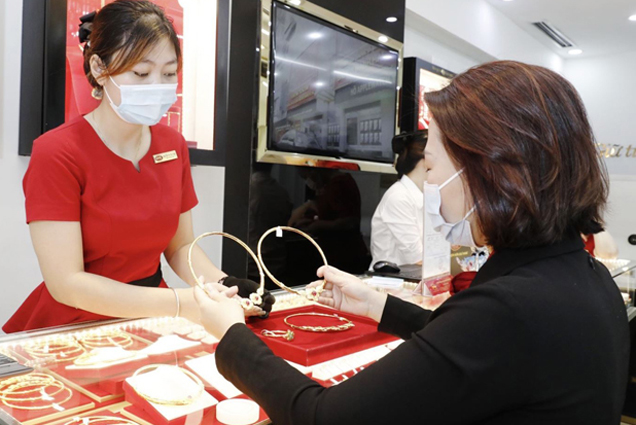 Giá vàng sáng 13/7 tăng 50.000 đồng/lượng