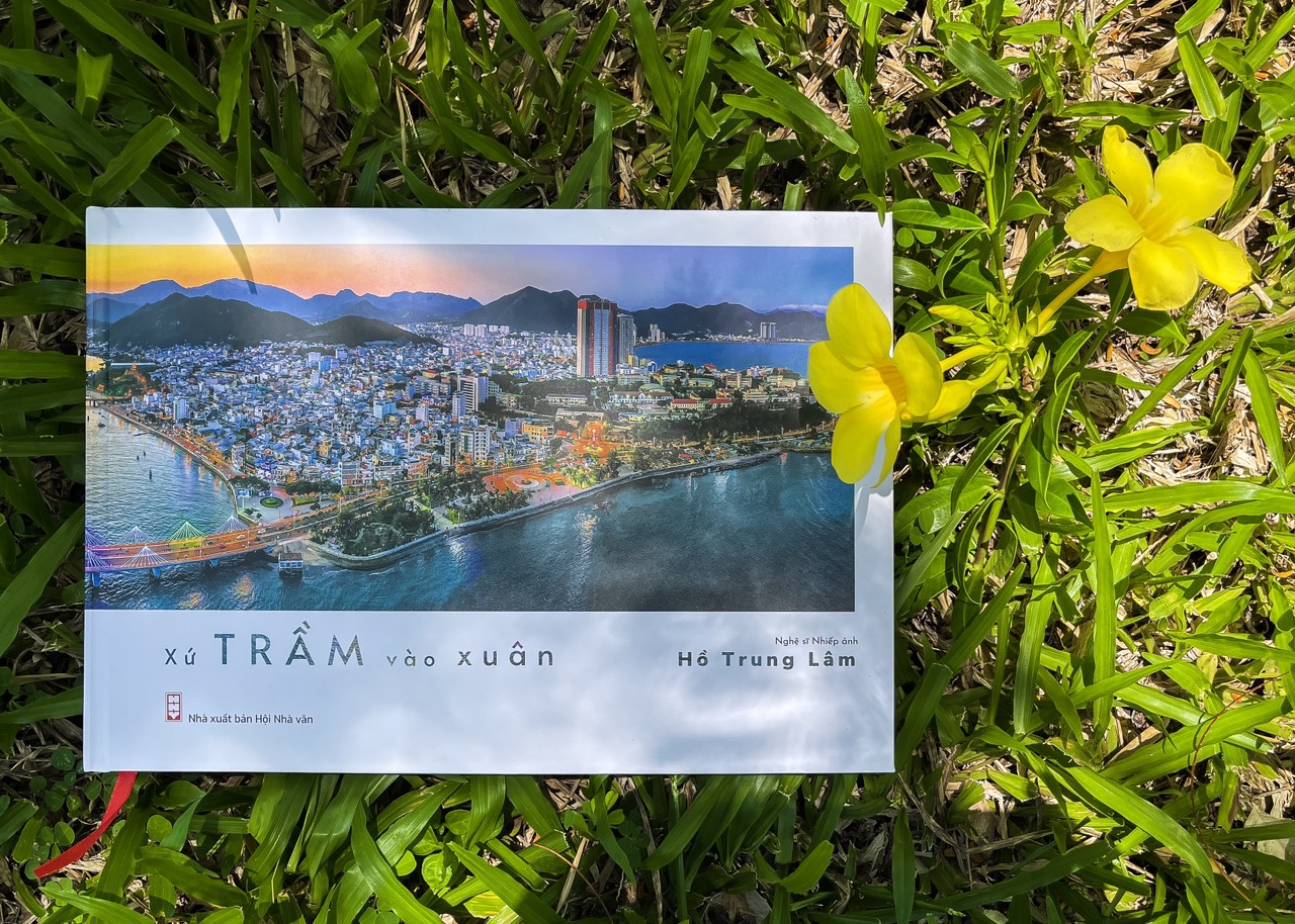 ​​​​​​​Xứ Trầm vào xuân