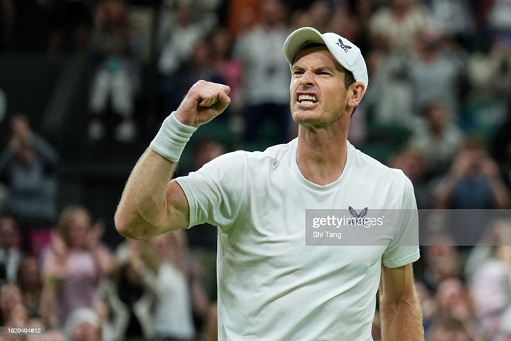 Wimbledon: Kịch chiến Murray - Tsitsipas, Wawinka không gây được bất ngờ trước Djokovic