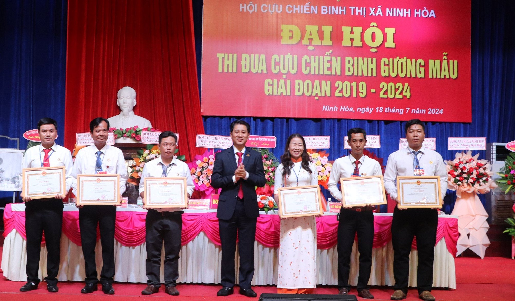 Hội Cựu chiến binh thị xã Ninh Hòa:: Đại hội thi đua yêu nước “Cựu chiến binh gương mẫu” giai đoạn 2019 - 2024