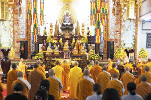 Ban Trị sự Giáo hội Phật giáo Việt Nam tỉnh Khánh Hòa: Tổ chức lễ tưởng niệm Tổng Bí thư Nguyễn Phú Trọng tại chùa Long Sơn