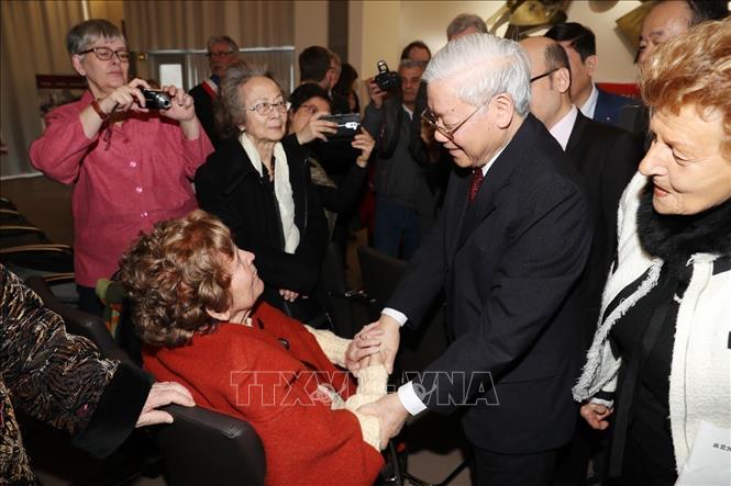 Ngày 26/3/2018, nhân chuyến thăm chính thức Cộng hoà Pháp, Tổng Bí thư Nguyễn Phú Trọng gặp bà Raymonde Dien - đảng viên Đảng Cộng sản Pháp, một biểu tượng của tinh thần chống cuộc chiến phi nghĩa do thực dân Pháp tiến hành ở Việt Nam.