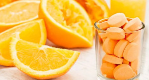 Uống vitamin C quá liều gây hại gì cho cơ thể?
