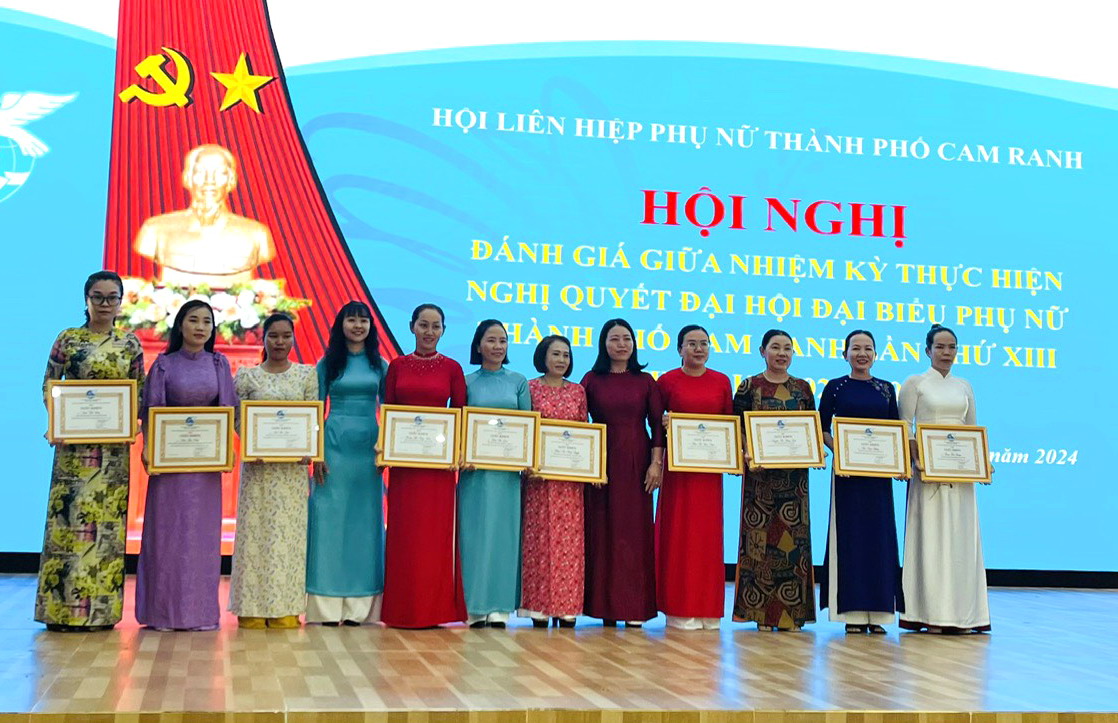 Hội Liên hiệp Phụ nữ TP. Cam Ranh: Tổ chức hội nghị đánh giá giữa nhiệm kỳ 2021 - 2026