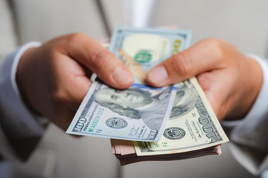 Tỷ giá USD hôm nay (18-7): Đồng USD trượt khỏi mốc quan trọng