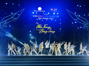 Tập đoàn Vietravel là nhà tài trợ đồng hành Lễ hội Vịnh ánh sáng quốc tế Nha Trang 2024