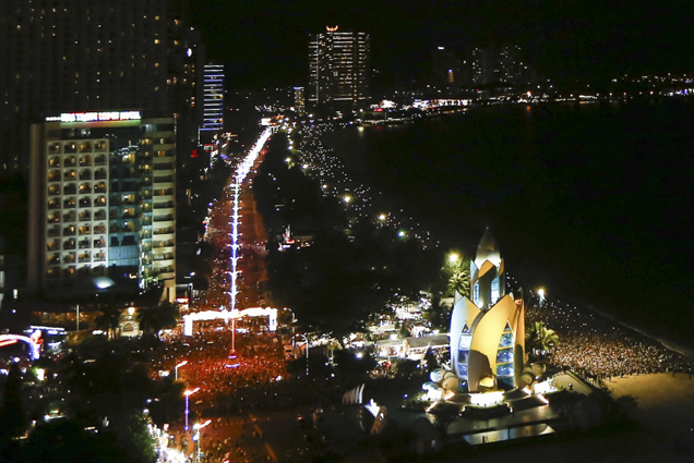 Phân luồng giao thông phục vụ Lễ hội Vịnh ánh sáng quốc tế Nha Trang 2024