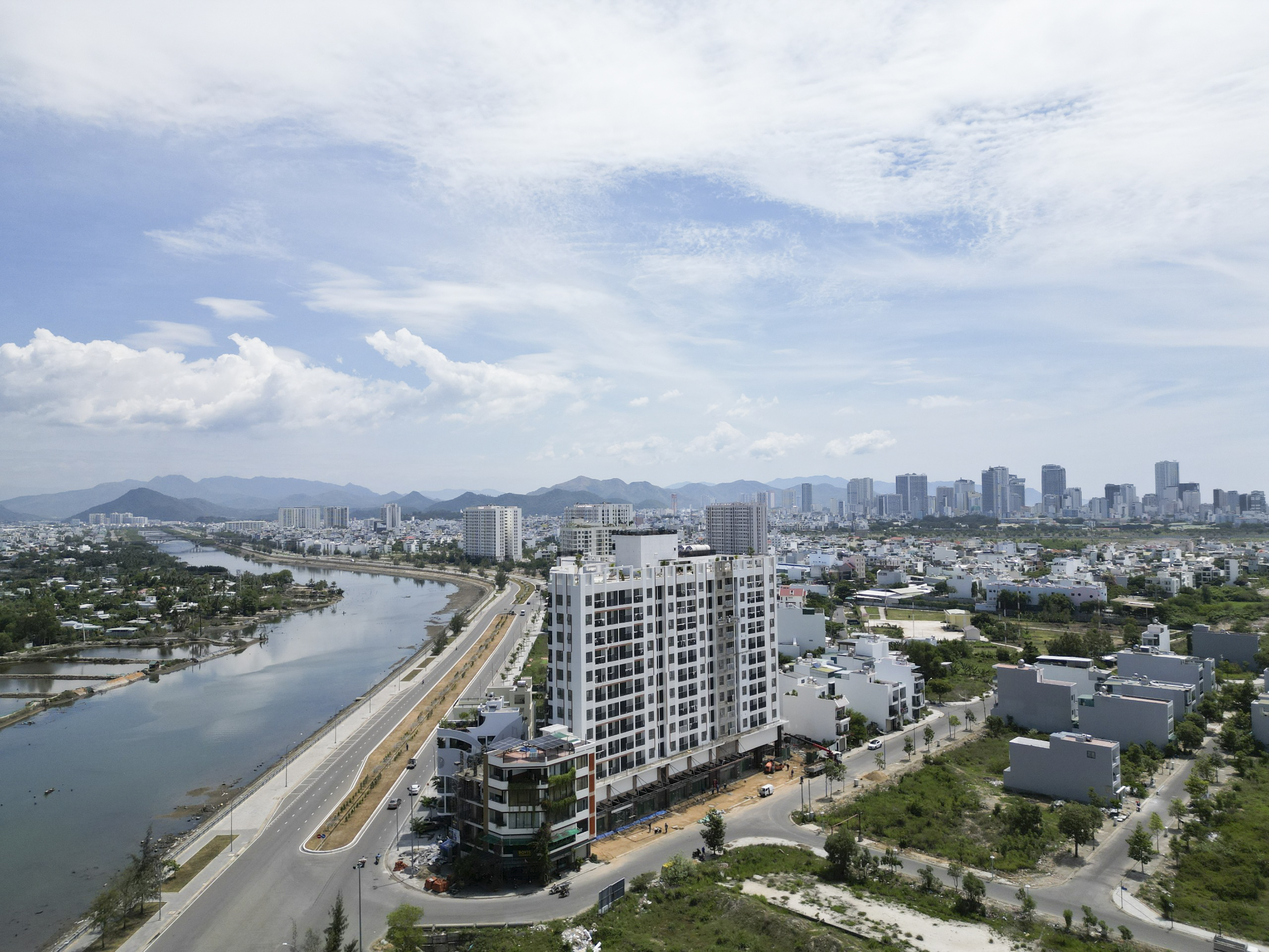 Thị trường bất động sản dần phục hồi