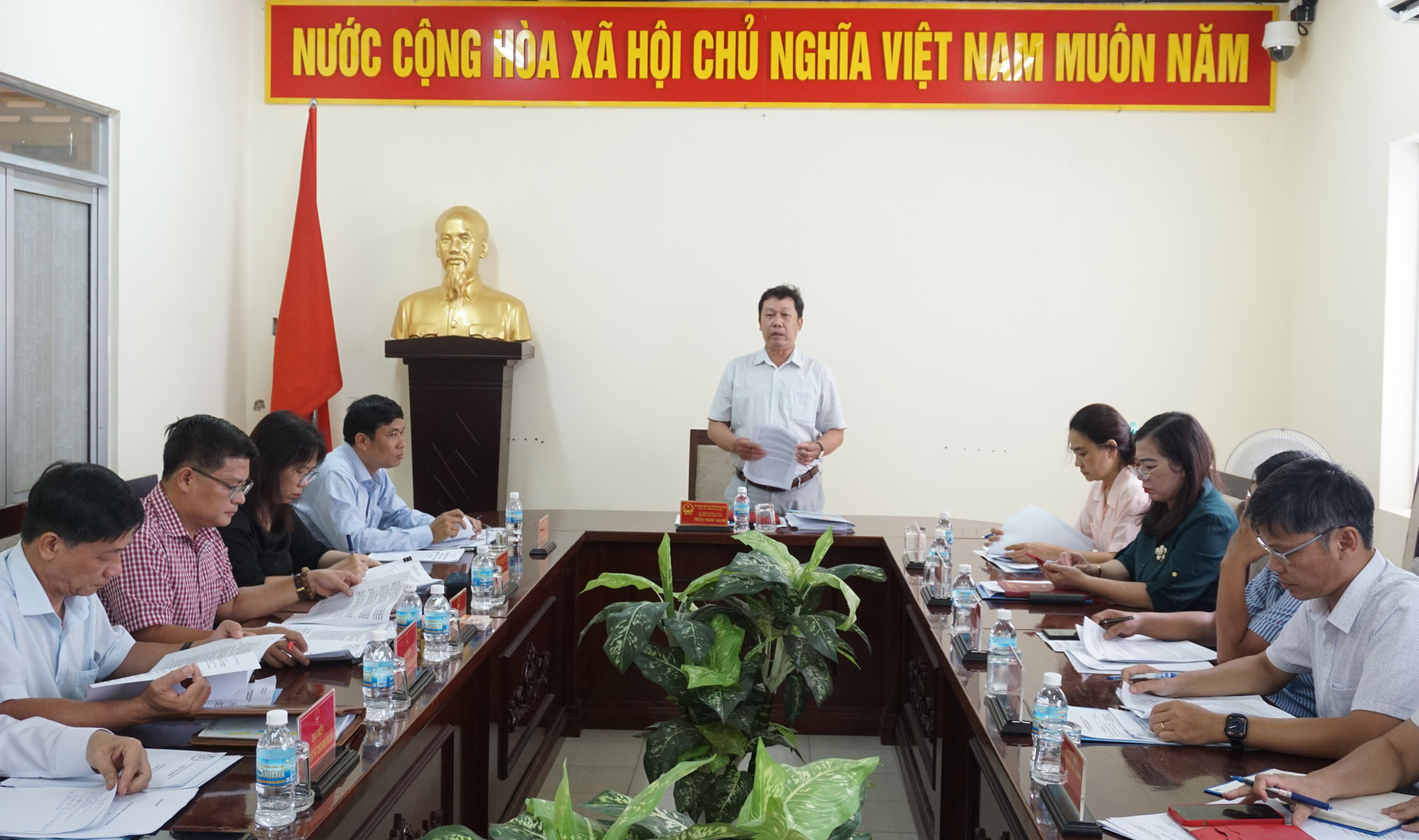 Ông Trần Ngọc Sanh phát biểu tại buổi tiếp công dân