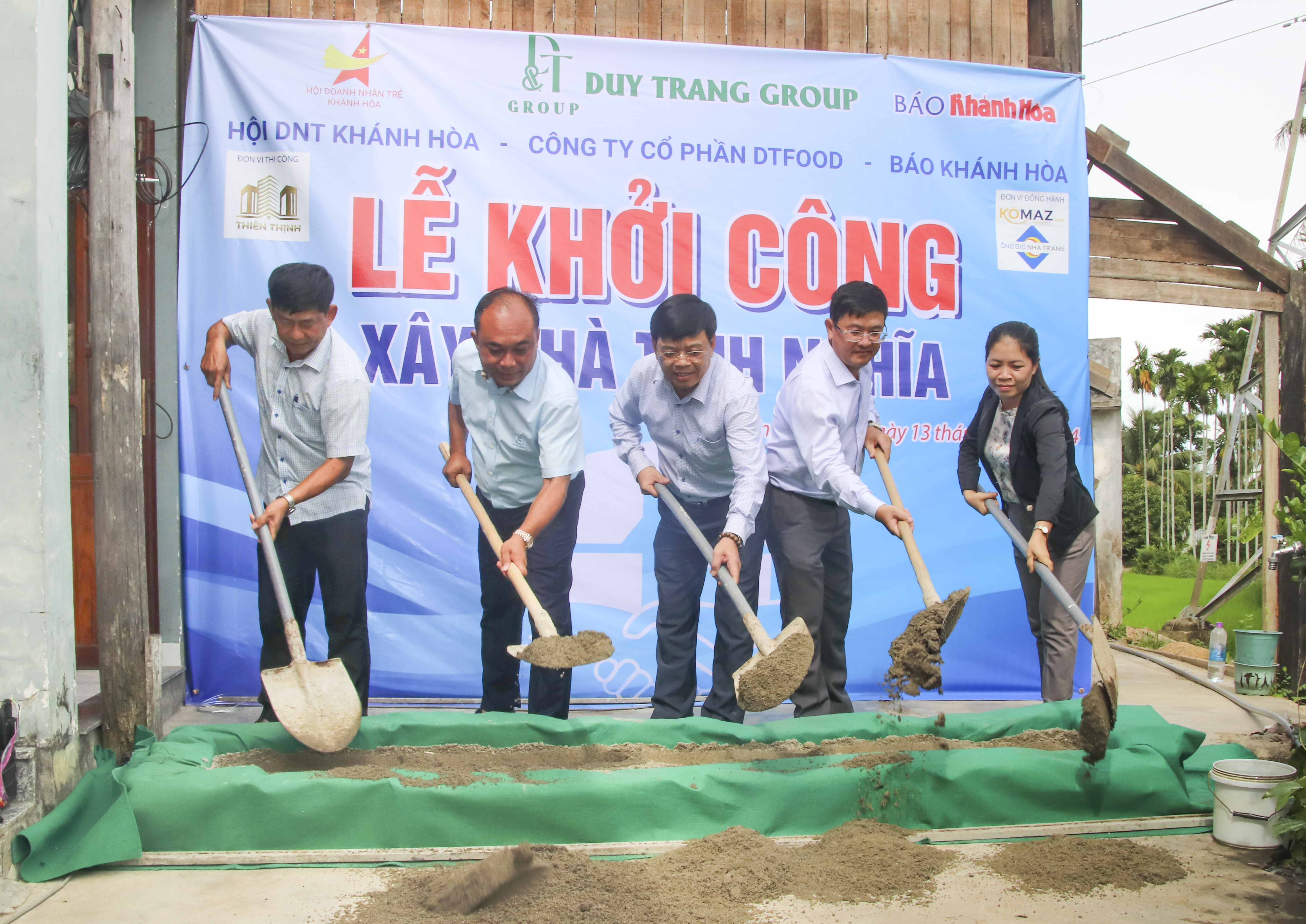 Khởi công xây dựng căn nhà thứ 11 trong chương trình “Xây 100 căn nhà tình nghĩa”