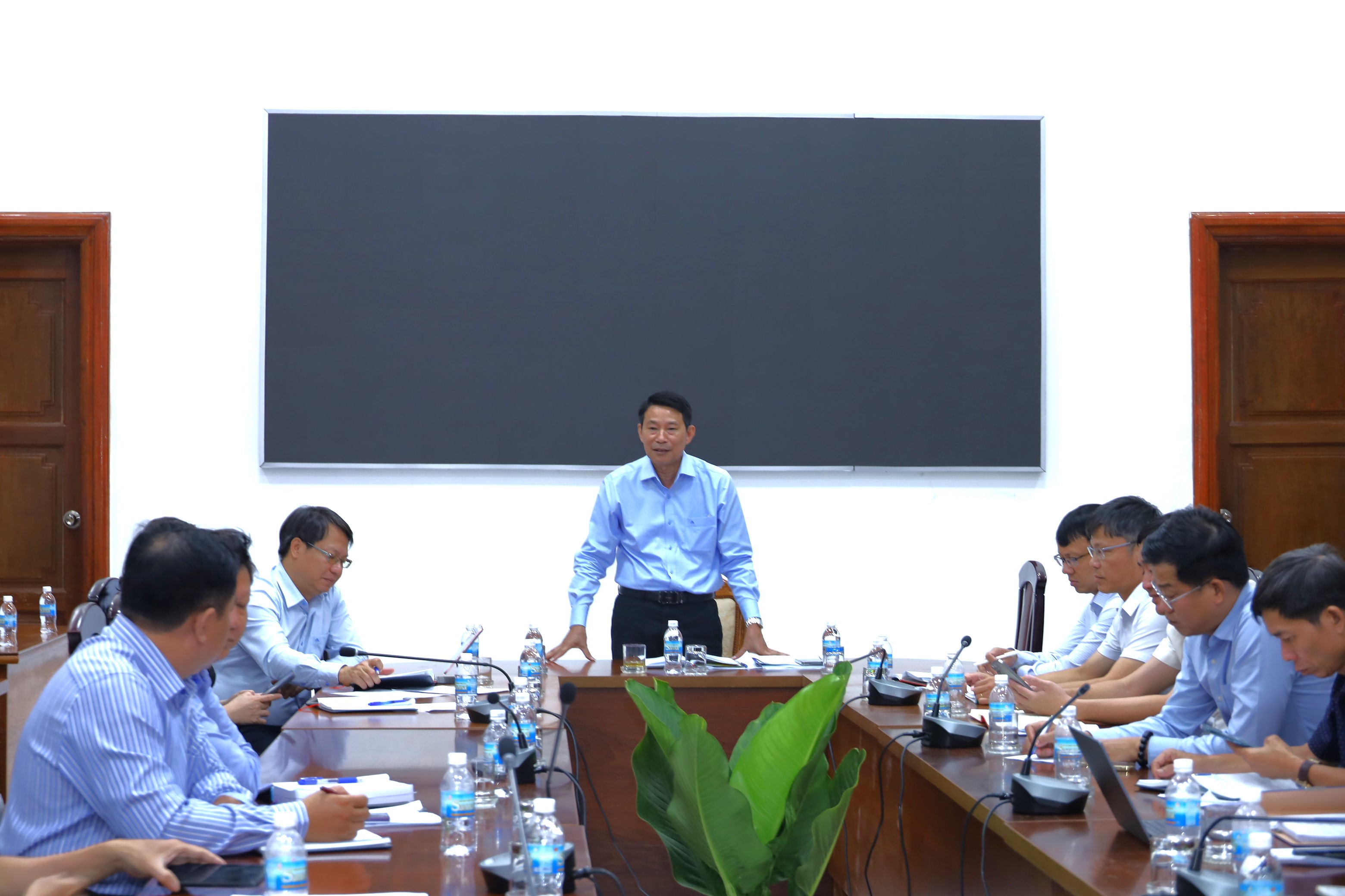 Chủ động tháo gỡ khó khăn trong thực hiện các dự án, đề án thuộc lĩnh vực văn hóa, y tế