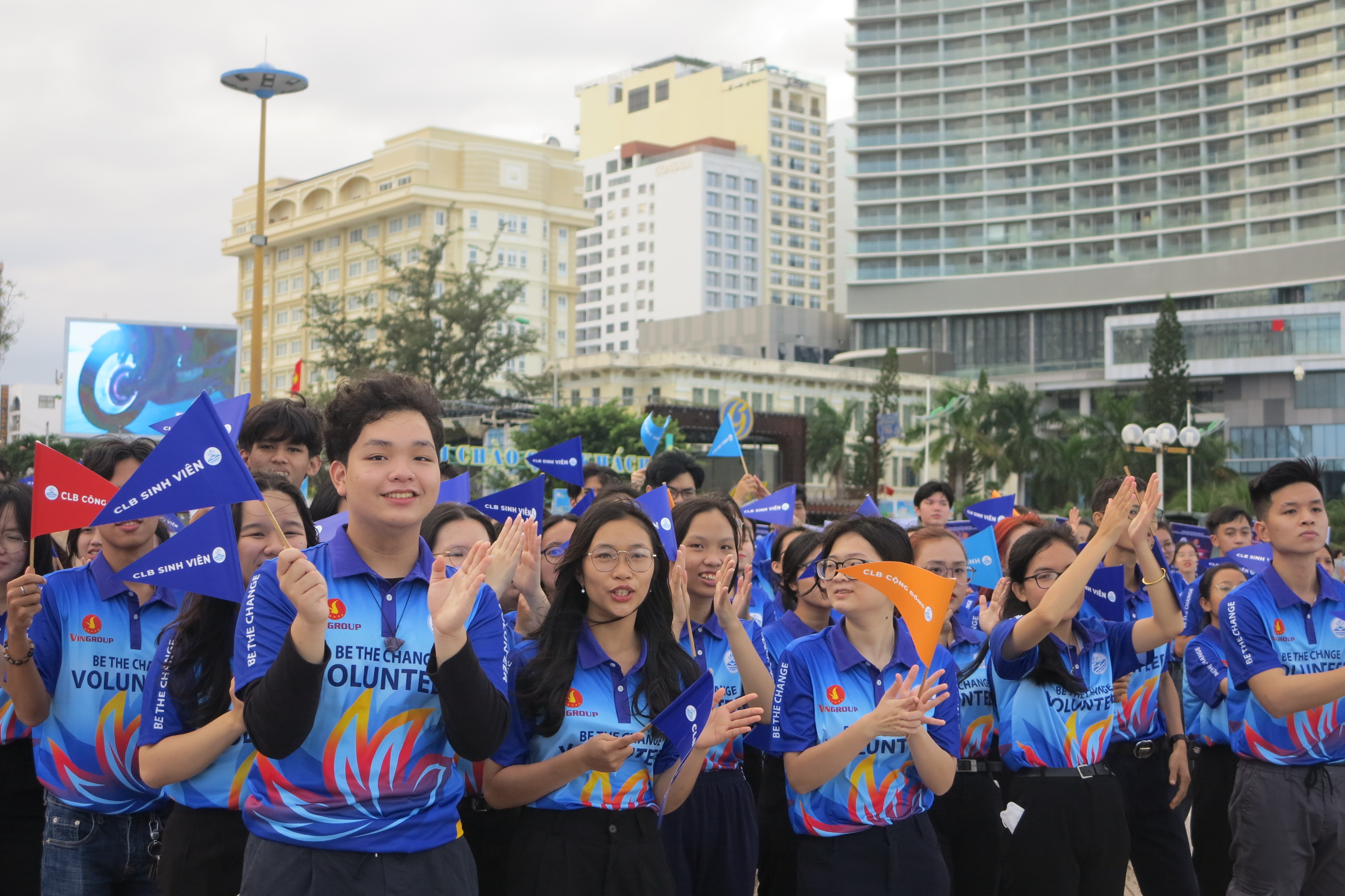 Chương trình Người dân Khánh Hòa nói tiếng Anh:: Tổ chức cuộc thi trực tuyến “Đấu trường tiếng Anh”