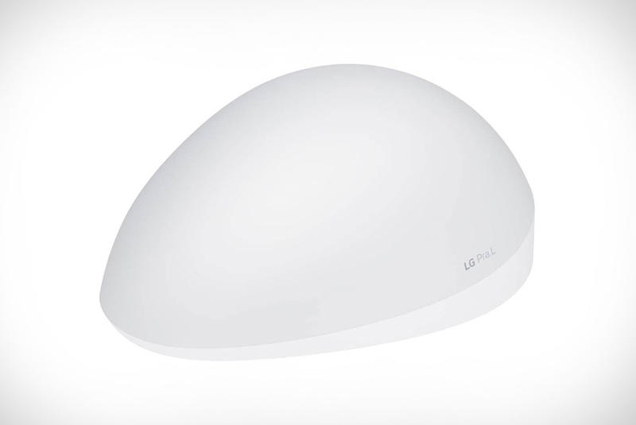 Hãng LG phát triển mũ bảo hiểm đặc trị rụng tóc