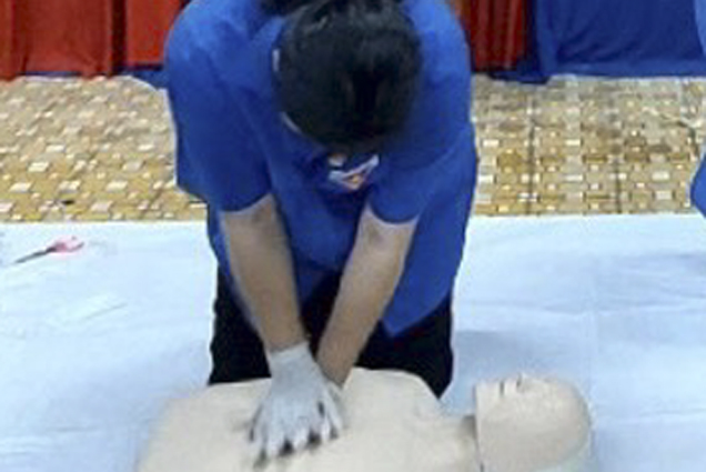 Xã Sông Cầu: Tập huấn sơ cấp cứu cho hơn 40 đoàn viên, thanh niên