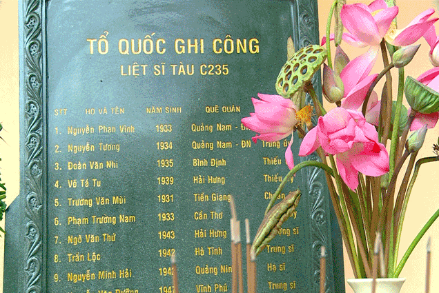 VIDEO: Công an Khánh Hòa dâng hương, dâng hoa tại khu di tích lịch sử quốc gia 